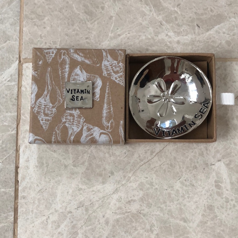 Earring holder